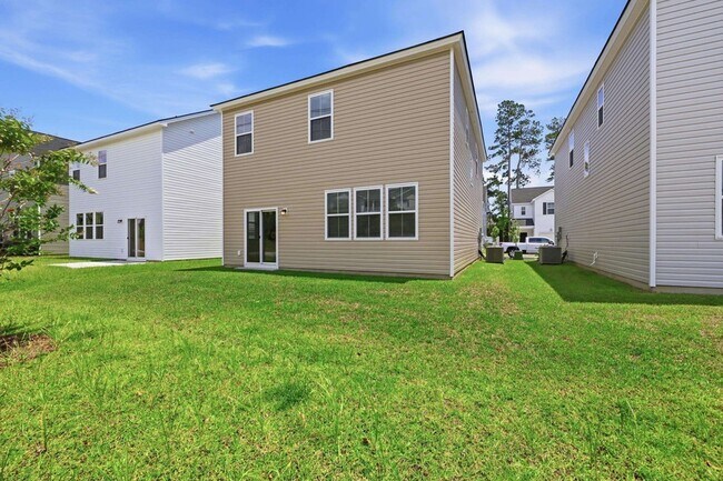 Building Photo - 605 Southwind Way