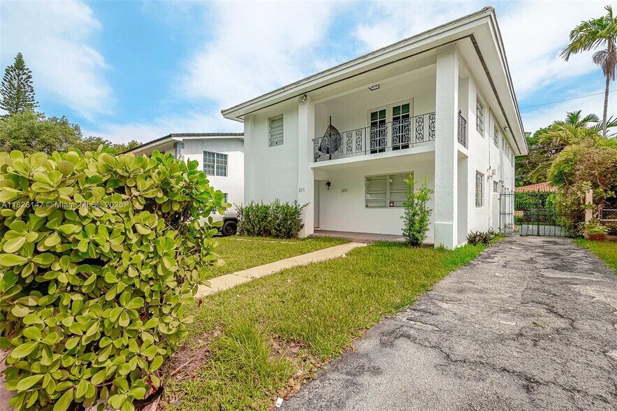 Primary Photo - 309 Bird Rd