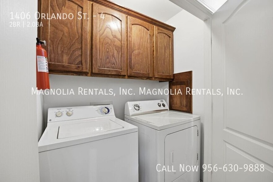 Building Photo - 1406 Orlando St