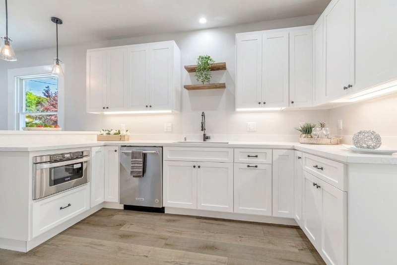 Building Photo - 336 E Washington Ave