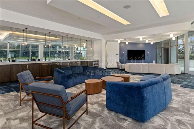 Building Photo - 44 Peachtree Pl NW