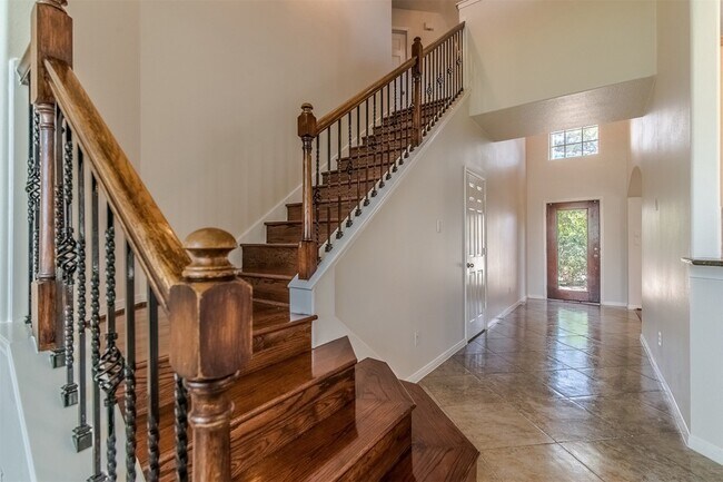 Building Photo - 11414 Summit Bay Dr