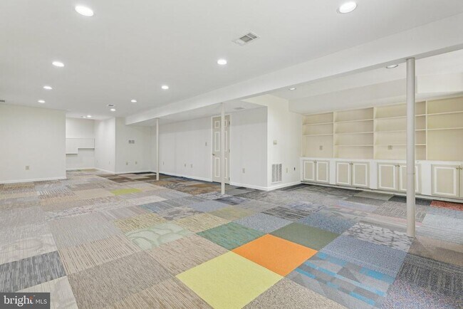 Building Photo - 20 Wilkinson Way