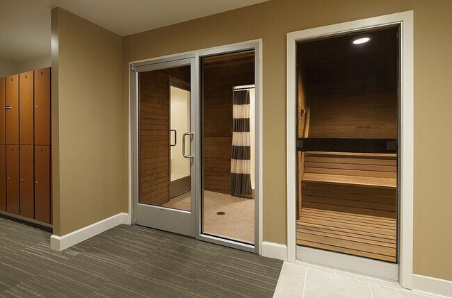 Building Photo - 1560 Sand Hill Rd