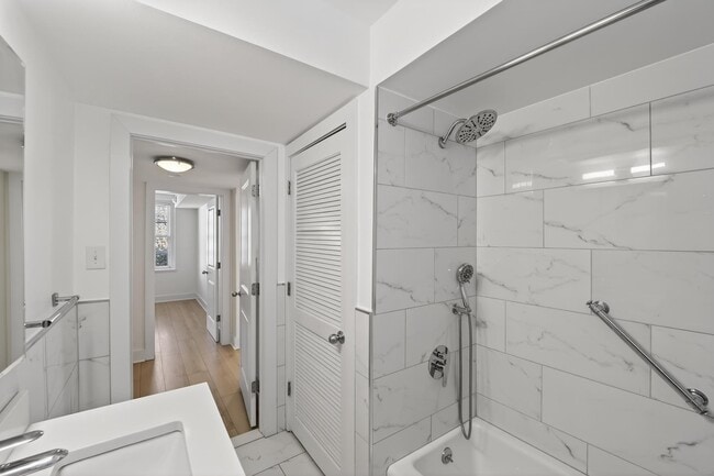 Building Photo - 3450 39th St NW