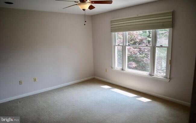 Building Photo - 17105 Thatcher Ct
