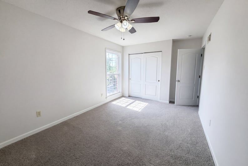 Building Photo - 13451 Land O Woods Dr
