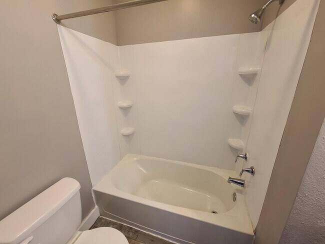 Building Photo - 1217 O Brien St