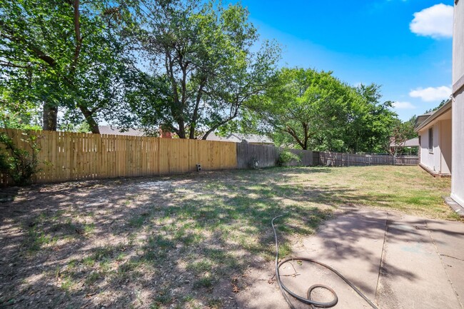 Building Photo - Remodeled 4 Bedroom in the Heart of Tulsa