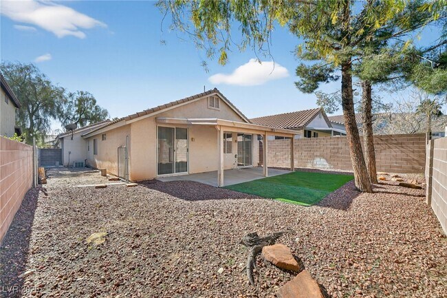 Building Photo - 9632 Bending River Ave