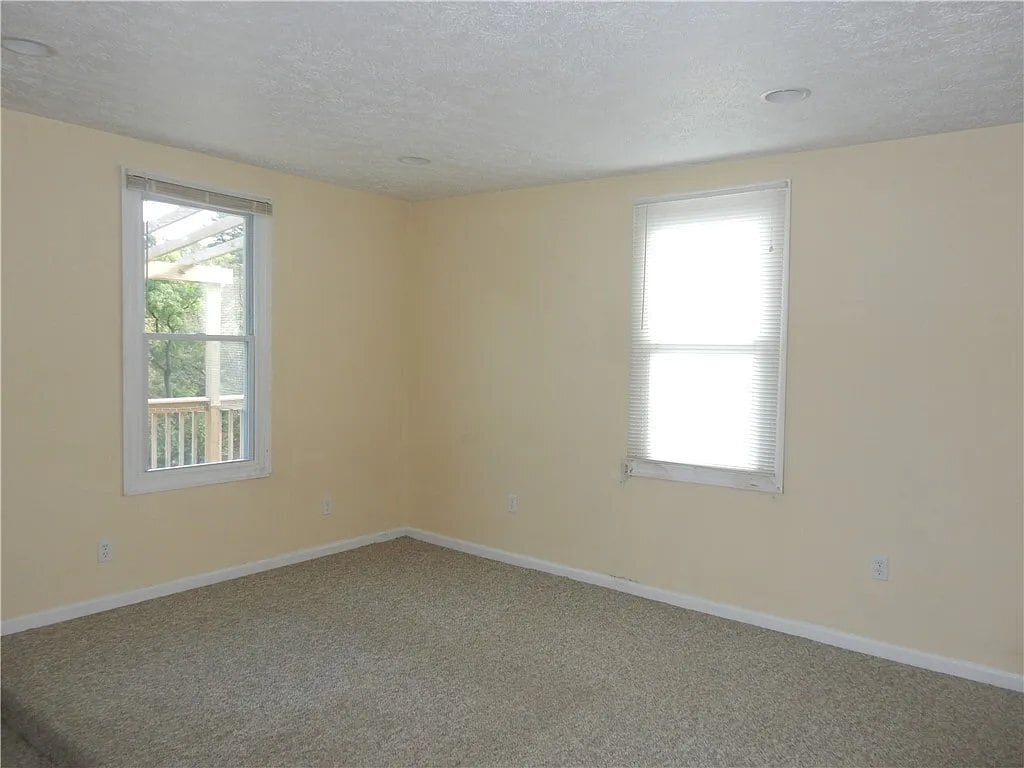 Building Photo - 2408 Eiler Ave