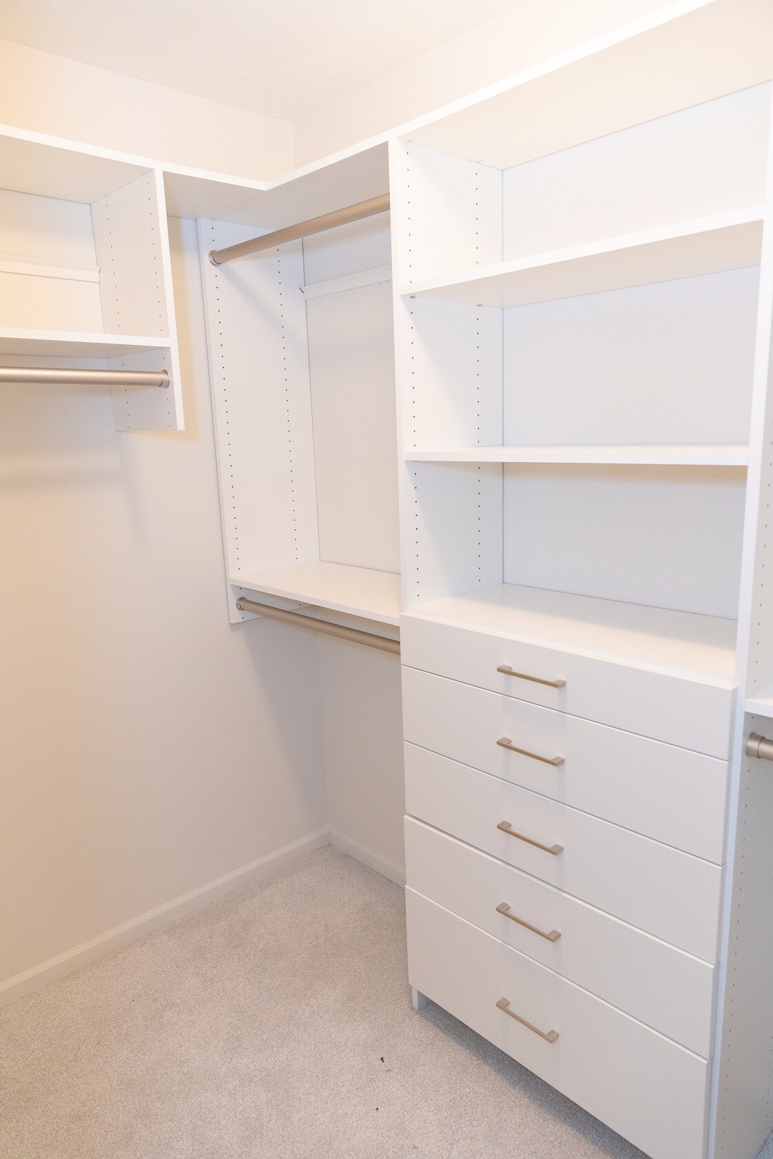 Master Bedroom Walk-In Closet - 83 Whitetail Dr