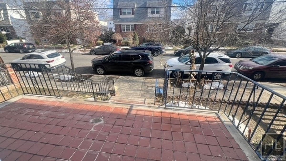 Building Photo - 10563 Flatlands 4th St