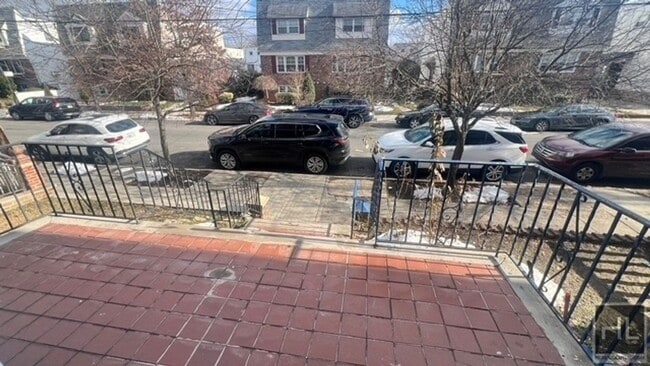 Building Photo - FLATLANDS 4 STREET