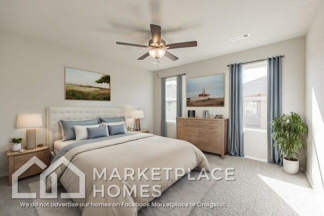 Building Photo - 981 E Starling St