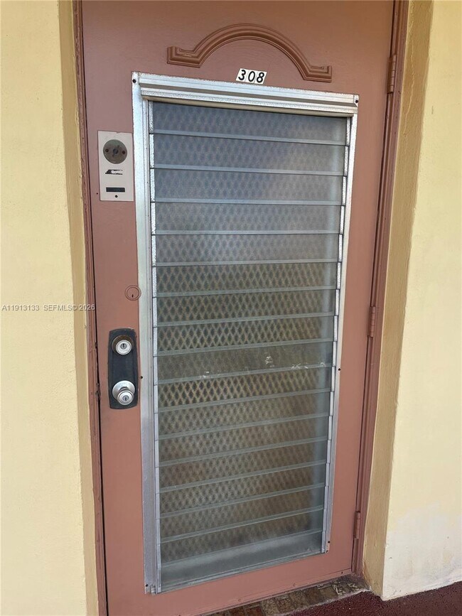 Building Photo - 8460 Sunrise Lakes Blvd