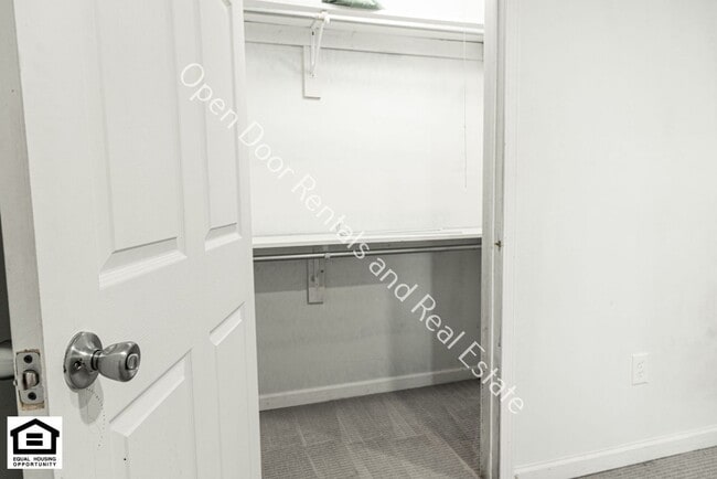 Building Photo - 17425 IN-37