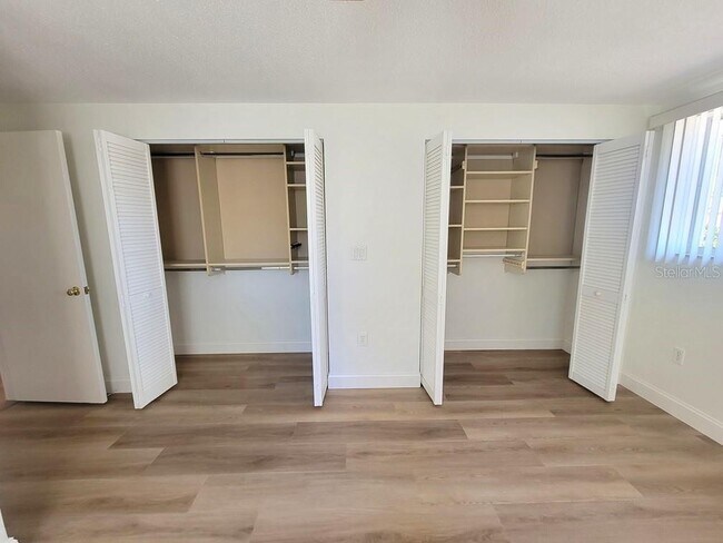 Building Photo - 10329 Castalie Dr