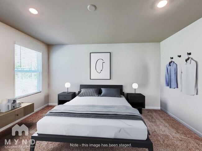 Building Photo - 155 Royal Mdw Dr