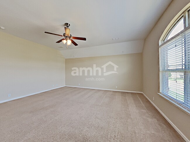 Building Photo - 2630 Anthem Way