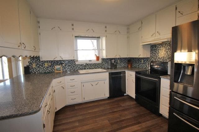 Building Photo - 801 Pearson Dr