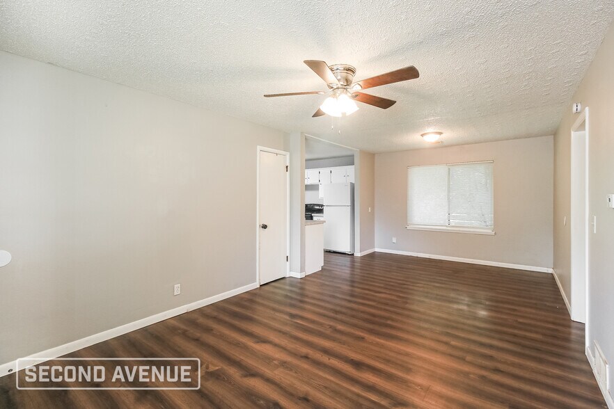 Building Photo - 2517 SW 60th St