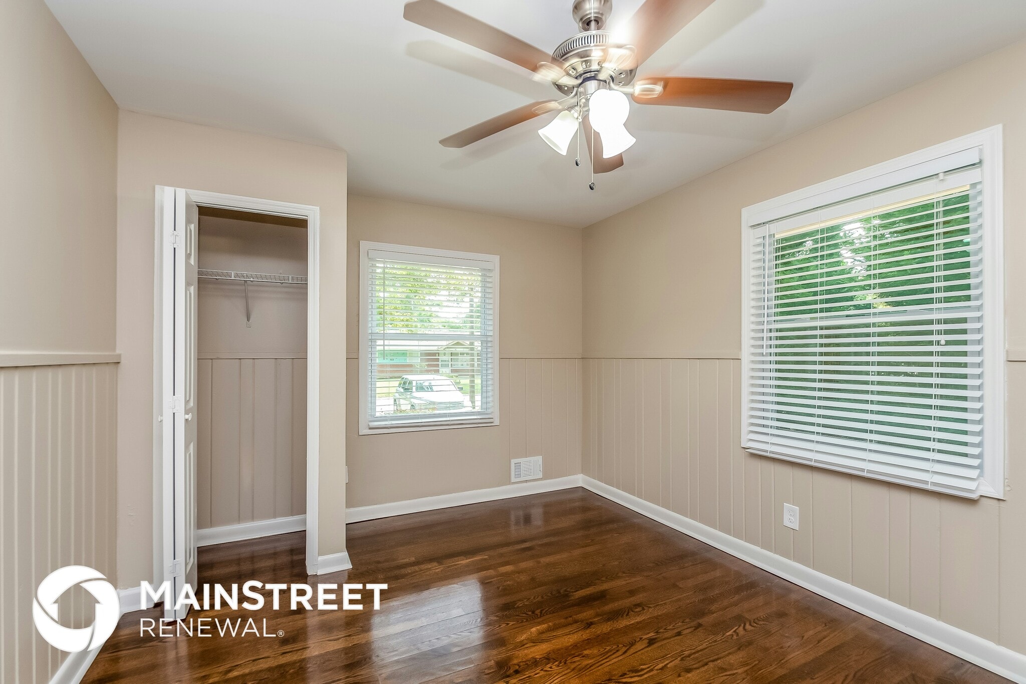 Building Photo - 742 King Rd