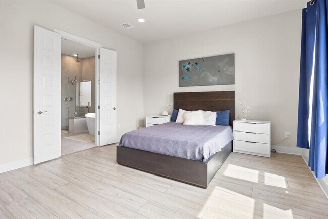 Building Photo - 1409 Copperfield Wy