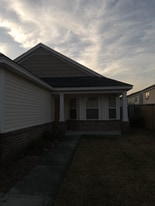 Building Photo - 21 Laurel Ln