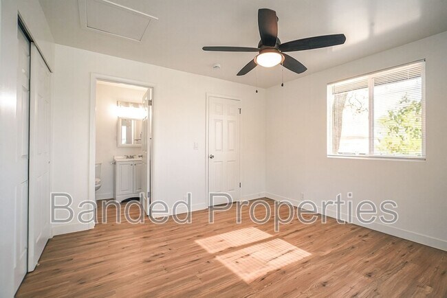 Building Photo - 376 W 700 N