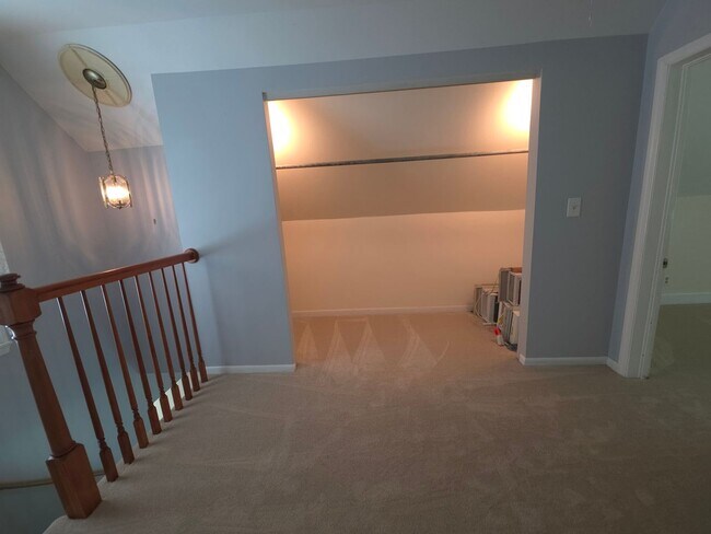 Building Photo - Single Family Home in Averill Park Schools