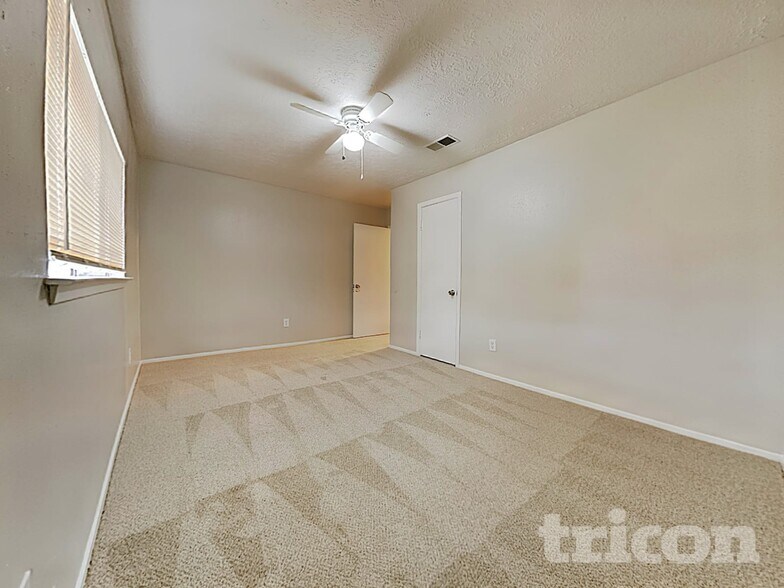 Building Photo - 20419 Bishops Gate Ln