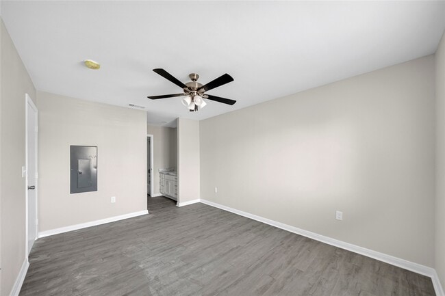 Building Photo - 12619 Ashford Meadow Dr