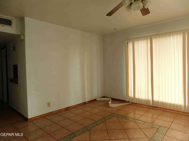 Building Photo - 7423 Mojave Dr