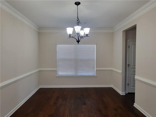 Building Photo - 5295 Rustic Ct