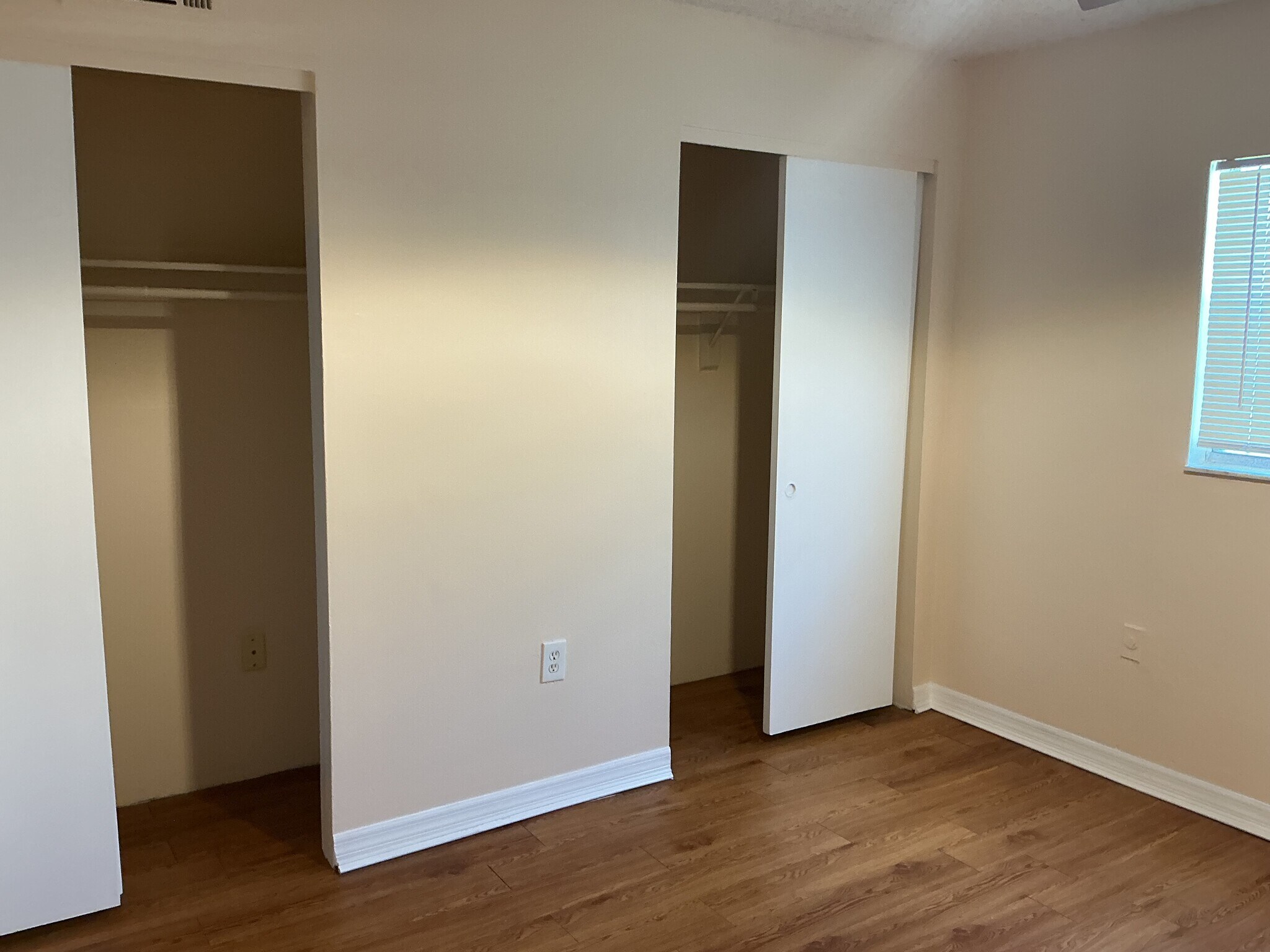Building Photo - 179 Ulster Ln