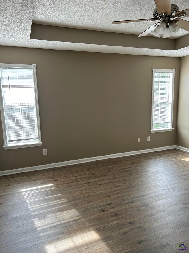 Building Photo - 100 Wynfield Ln