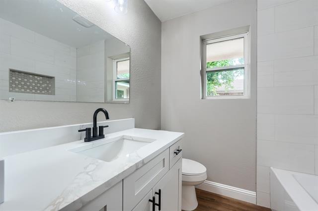 Building Photo - 1048 Indian Creek Trail