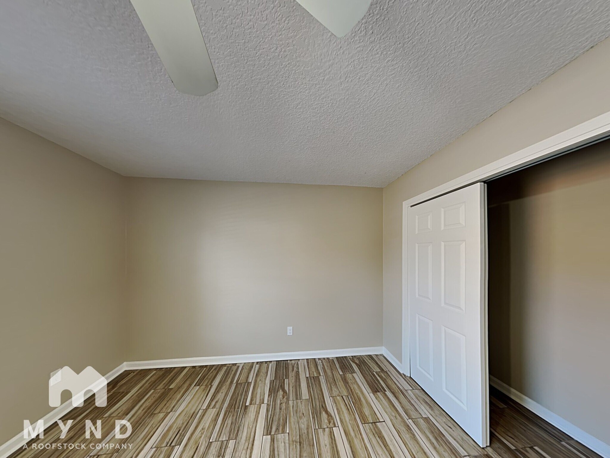 Building Photo - 7978 Lavender Ln