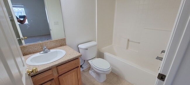 Building Photo - 4841 Sapphire Way