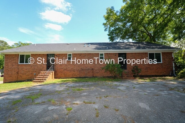 Building Photo - Downtown Pell City