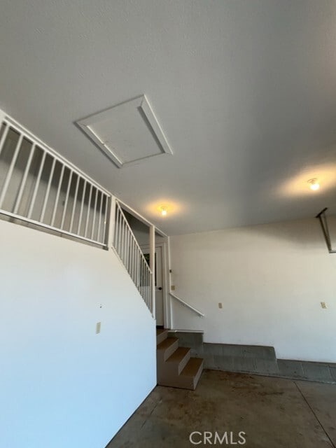 Building Photo - 5175 Tomahawk Way