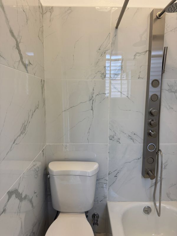 Building Photo - 1923 Bay Ridge Pkwy