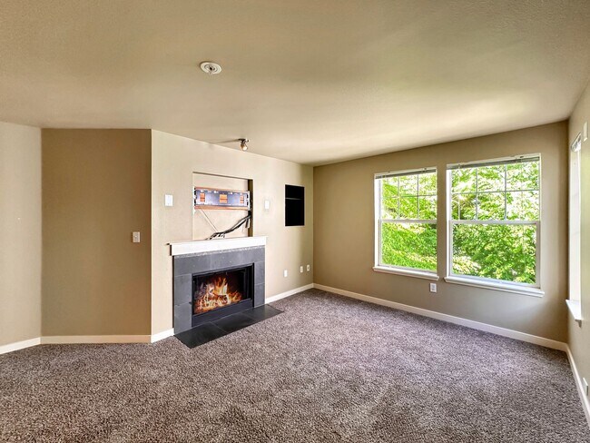Building Photo - 1Bd/1Ba Kenmore Condo