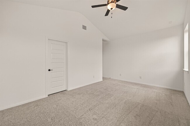 Building Photo - 7327 Blue Gentiana Ln