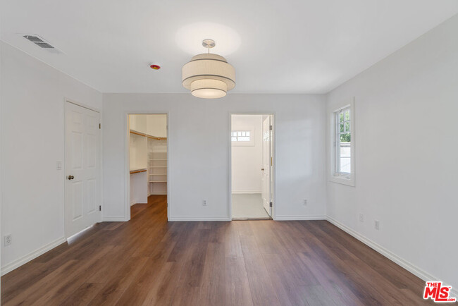 Building Photo - 1510 Marengo Ave