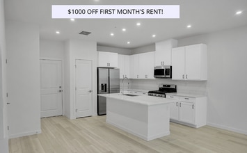 Building Photo - $2,350- 3 Bed 2.5 Bath Townhome in CO Springs with Central AC, and In Unit Laundry!