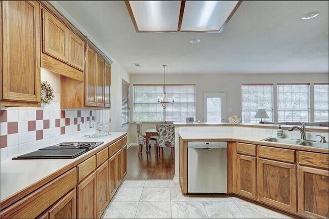 Building Photo - 8504 Ephraim Road