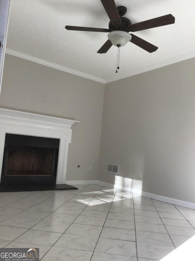 Building Photo - 6345 Peppermill Ln