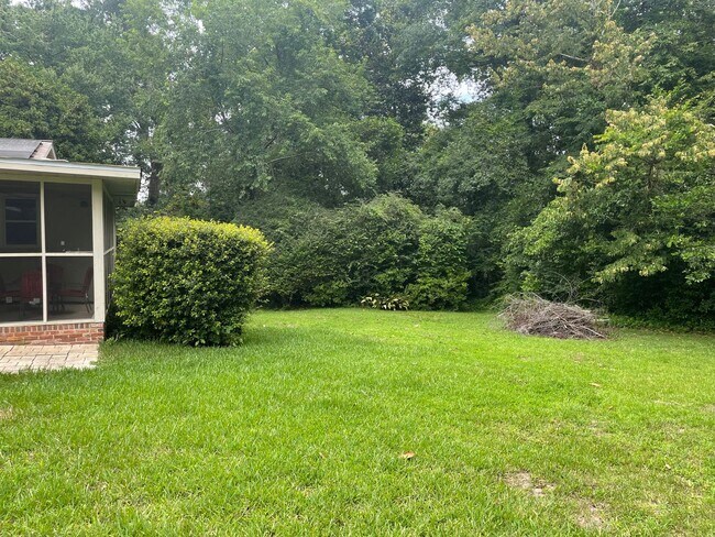 Building Photo - 4/2 House in Killearn Estates